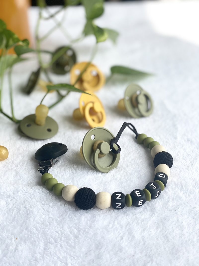 pacifier black olive